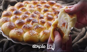 طريقة عمل خلية النحل بالجبن